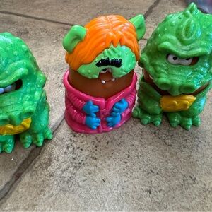 McDonald’s Happy Meal Halloween Chicken Nugget Toy Alligator And Monster